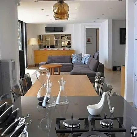 Sleeps 10 With Pool Air Con And Wifi Kalkan
